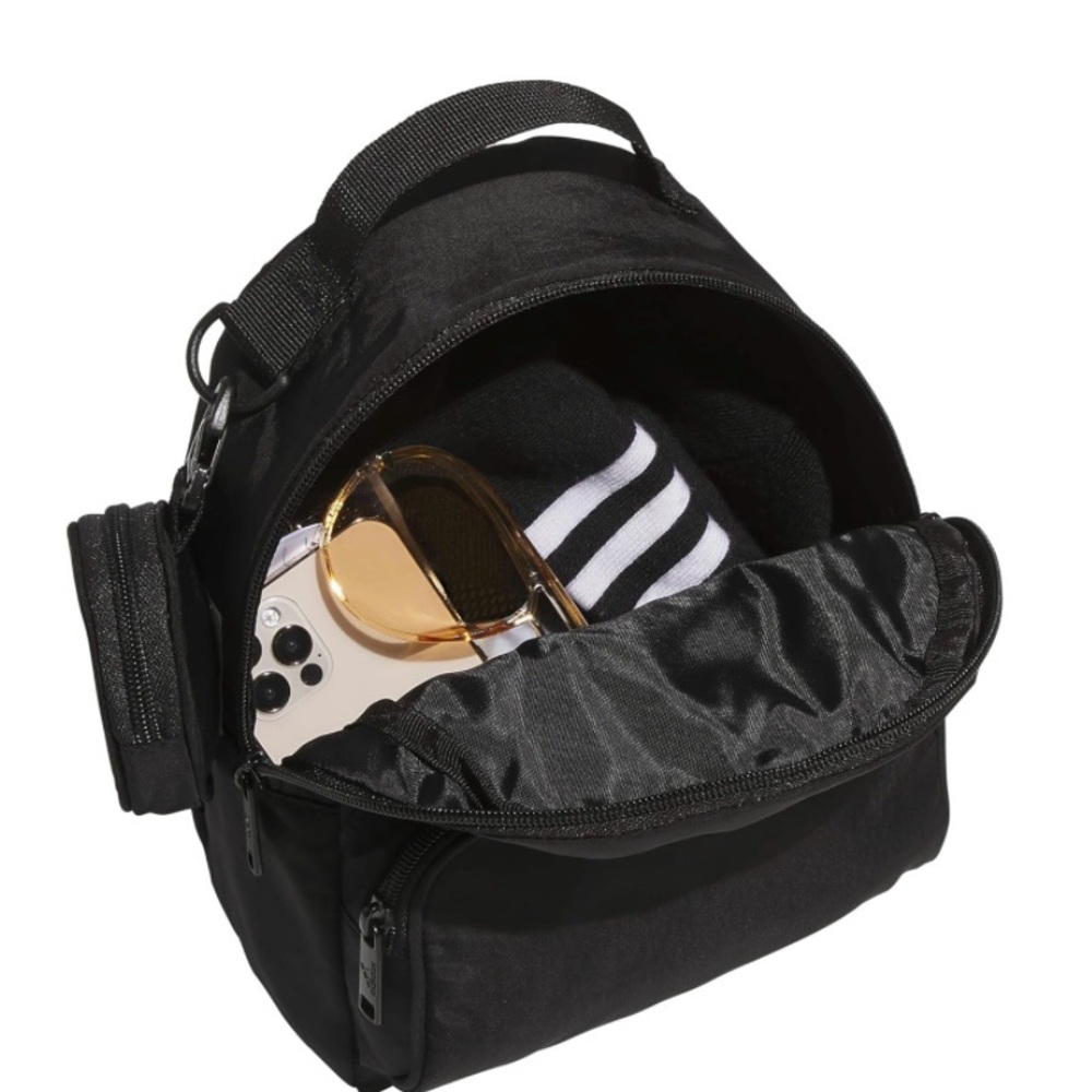 Price is final NWT adidas mini backpack ❤️❤️❤️ - Picture 3 of 5